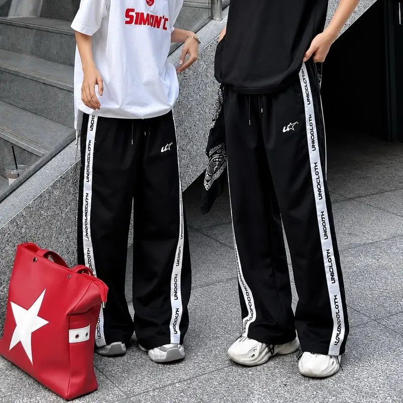 Celana Training Trackpants Panjang Hitam Uniqcloth Stripe Putih Keren Kasual Unisex Pria Wanita