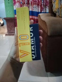 Product Review of MORLAB - PAKET COMBO BRIGHT ( 1 PCS MORLAB V10 VITMANIN TONE UP CREAM + 1 PCS NOURISHING BRIGHT GLOW MIST ) BPOM from N**😊 0
