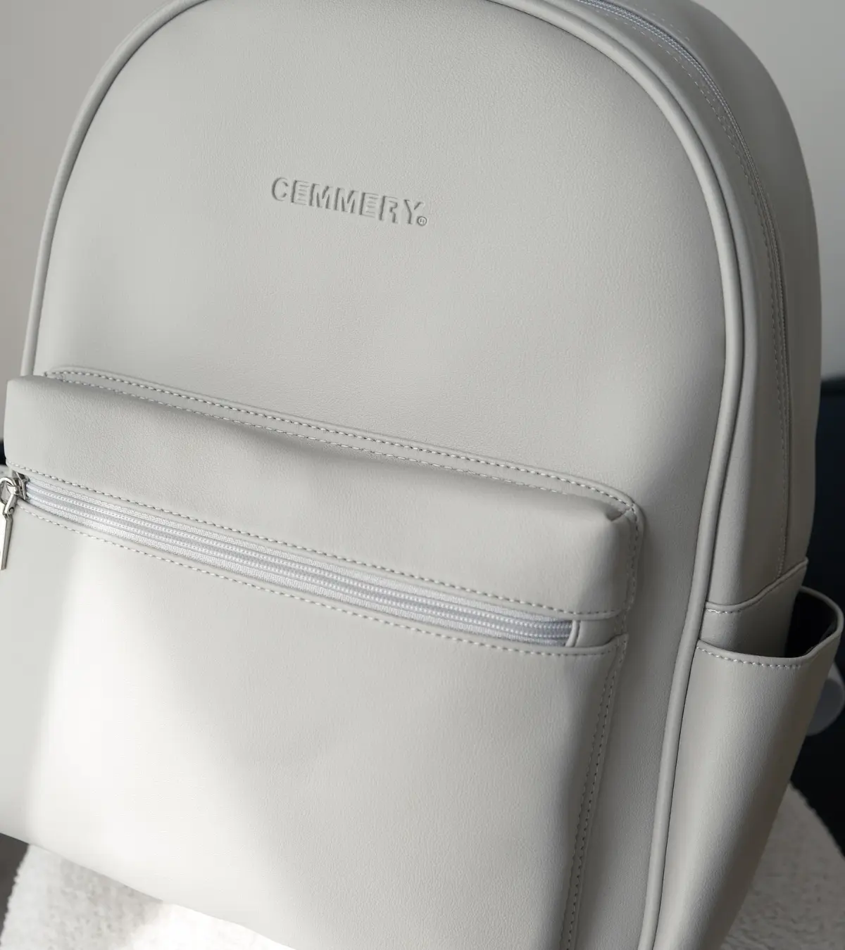 Balo CEMMERY Local Brand Chính Hãng Basic Backpack Da PVC Chống Thấm Đựng Vừa Laptop 15 Inch Nhiều Ngăn Tiện Lợi 4 Màu | BigBuy360 - bigbuy360.vn Balo CEMMERY Local Brand Chính Hãng Basic Backpack Da PVC Chống Thấm Đựng Vừa Laptop 15 Inch Nhiều Ngăn Tiện Lợi 4 Màu | BigBuy360 - bigbuy360.vn