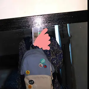 TWOSTRAP - FREE Set Pin Random Lucu untuk Backpack Pouch dan Lainnya