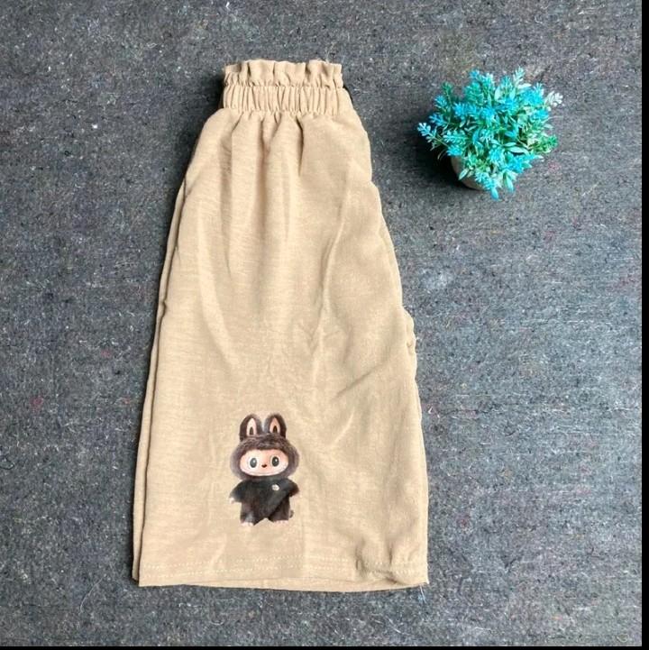 8PCS HOTPANT GAMBAR LABUBU USIA 2-10 TAHUN 0