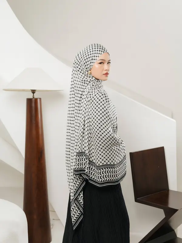 Keffiyeh Scarf / Pashimna Printed Modals / Breathable / Lightweight / Pashmina Leu Official Jilbab Soft Muslim 1