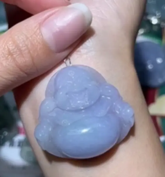 Jade pendant-can be worn by both men and women-