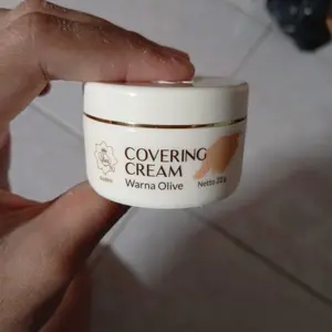 Viva Queen Covering Cream 22G - Bedak Alas Tahan Air SPF Semua Jenis Kulit
