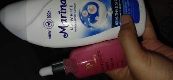 Product Review of PAKET MENCERAHKAN BADAN MARINA UV WHITE HEALTHY AND GLOW DAN HOUSE OF BEAUTY WHITE DOSE BODY SERUM 50 ML NEW YOUTH SKIN REVOLUTION Lotion Tubuh Pencerah from 💮** 0