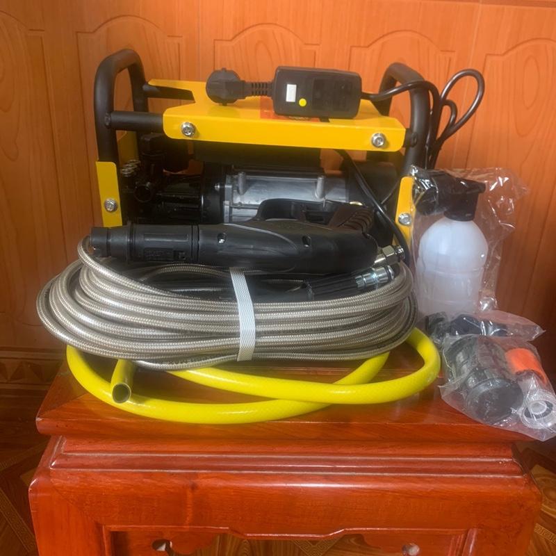    Tặng nước rửa xe  Máy rửa xe cao áp Kushima có CB chống giật KH999 - Công suất lớn - Bảo hành 1 năm hiệu suất vượt trội. Rửa chuồng trại sân vườn .... 