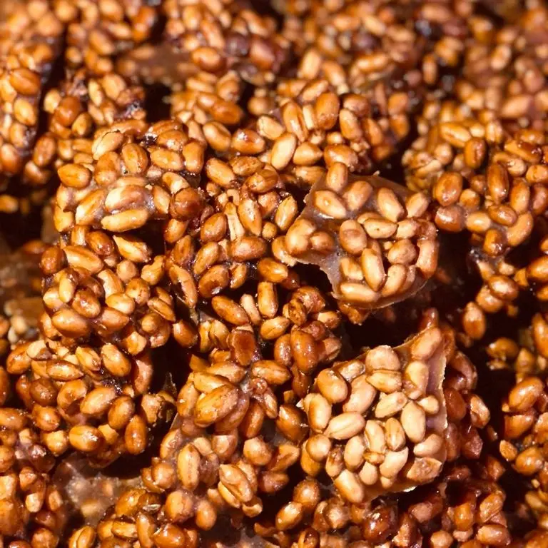 AMPYANG RAJAWALI BU LELY isi 10pcs mika oleh oleh jogja solo klaten gula kacang noga enting 1