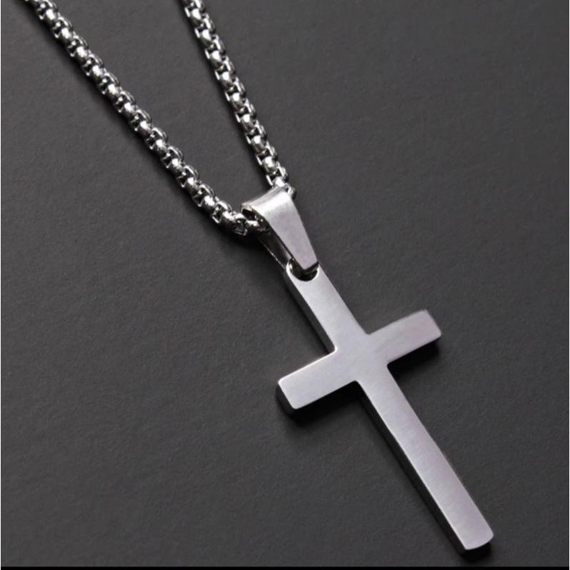 KALUNG TITANIUM STAINLEES STELL PRIA WANITA ANTI KARAT MODEL LIONTIN SALIB TERBARU TIDAK LUNTUR 1