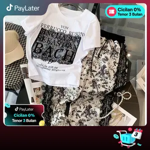 FADFAD Setelan dua potong dengan atasan lengan pendek modis dan celana panjang bermotif baru