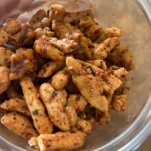 Usus Krispi 500 Gram / kripik usus / 500Gram usus Crispy bumbu Pedas daun jeruk Cemilan Bos Kriuk