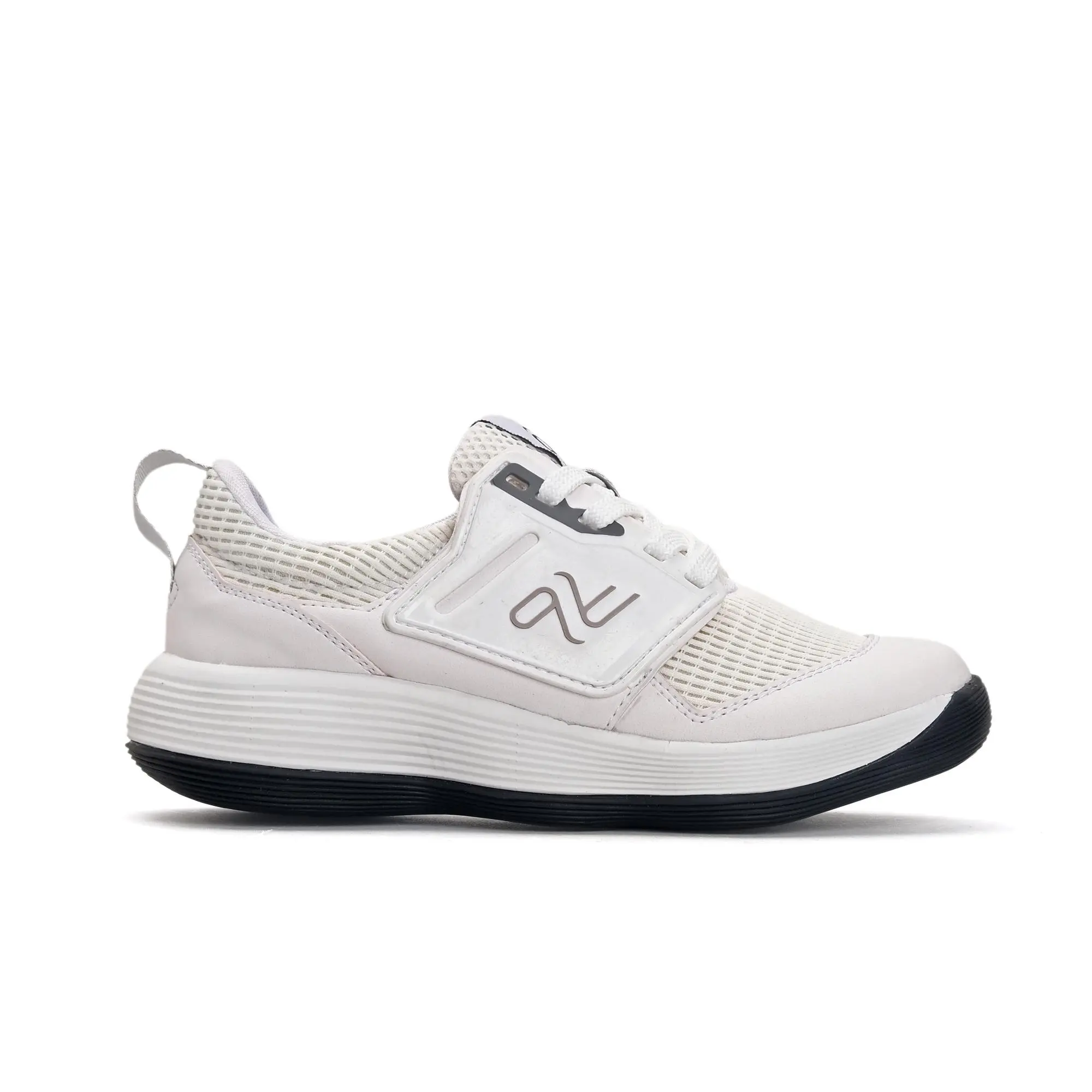 Nokha Sneakers Cloud Coconut Milk Wanita