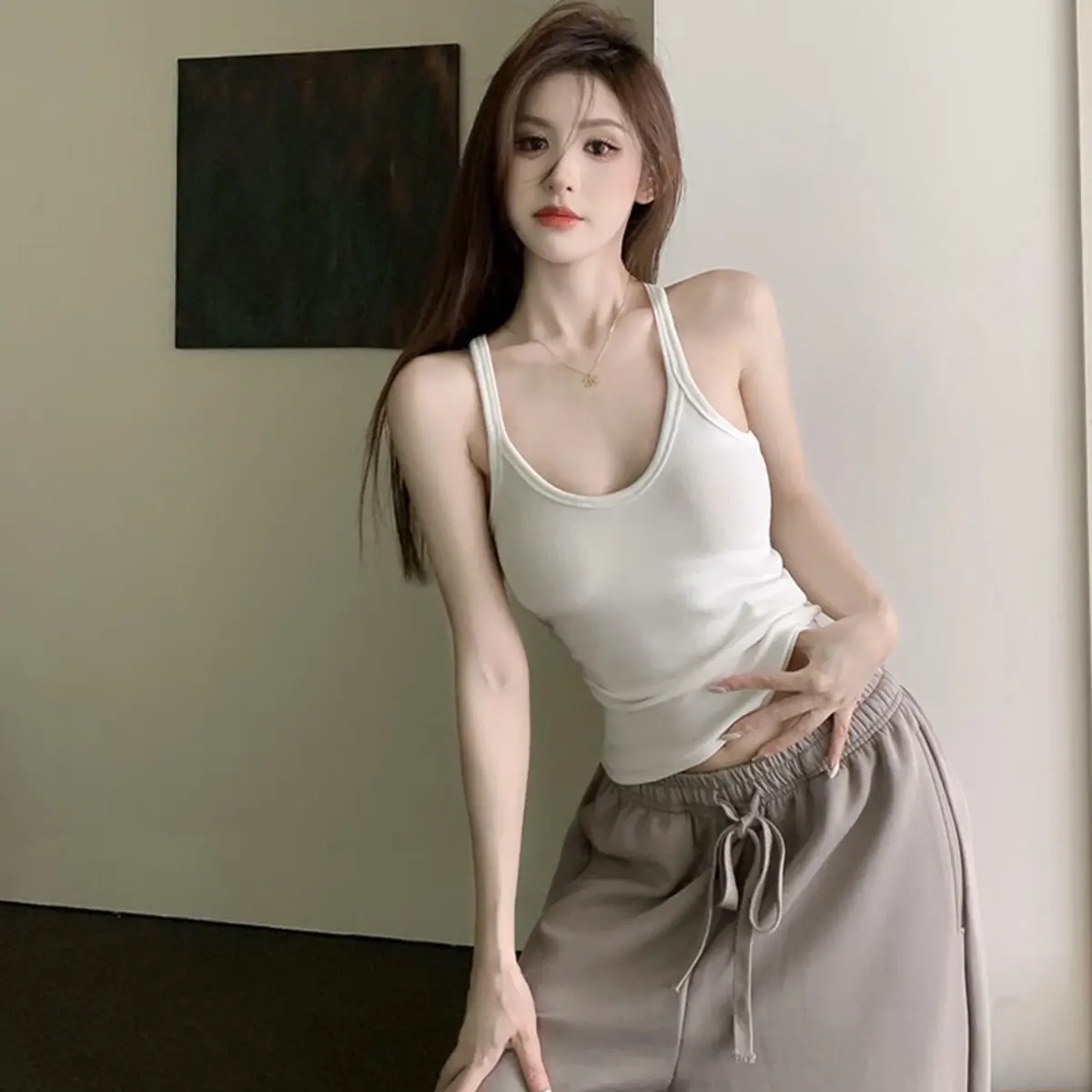 Áo Yếm Cổ Chữ U, Màu Trơn Áo Vest Nữ Dáng Ôm, Thích Hợp Cho Mùa Hè, Thiết Kế Lưng Thanh Lịch, Áo Cơ Sở Thời Trang, Thích Hợp Cho Thể Thao