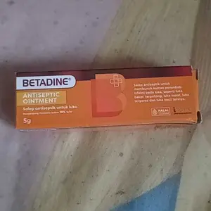BETADINE OINTMENT Salep Luka Antiseptik - Obat Luka Bakar, Tergores & Terpotong, Luka Sunat, Mempercepat Penyembuhan | Obat Luka Tanpa Alkohol Tanpa Perih | Obat P3K Keluarga