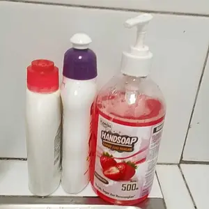 FLORISS Sabun Cuci Tangan Cair 500 ML Anti Bacterial – Bersih, Segar dan Menenangkan Kemasan 500ML