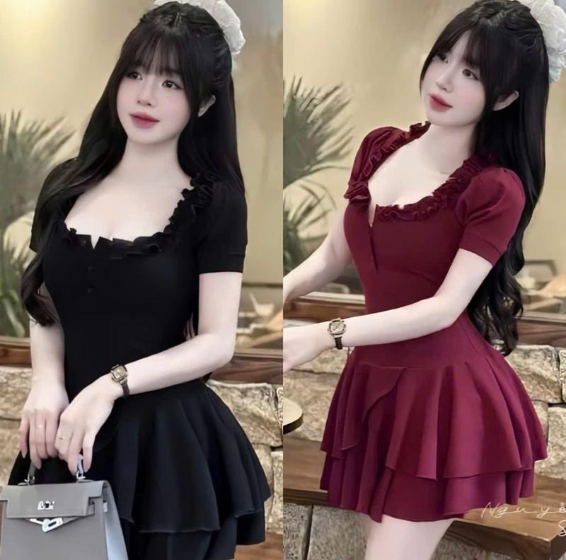  Đầm Thiết Kế Xoè Cổ Trụ Viền Bèo Đính Nút Tay Ngắn Dáng Xoè 2 Tầng  Kèm Quần  Xinh Xắn Bigsize Từ 40-80kg 