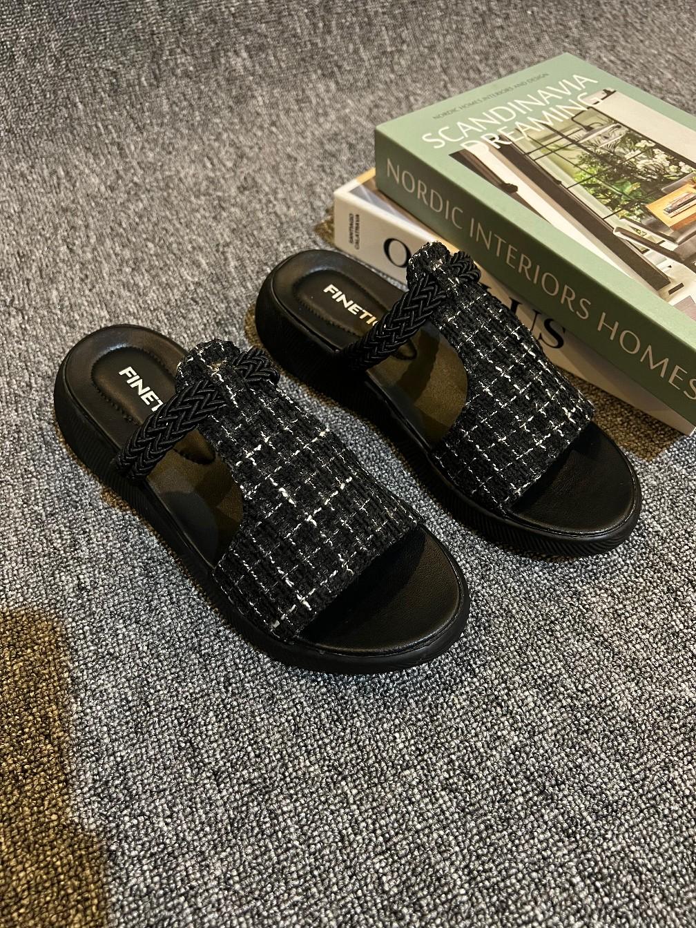 Finetic Sandal Wanita Kekinian Wedges 3 Cm Hak Tinggi Perempuan Sendal