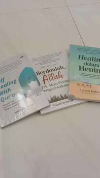 Product Review of Paket buku Islami Motivasi Islam Self Healing With Quran Healing Dalam Hening Berdoalah Allah Tak Akan Pernah Mengecewakanmu Hijrah Untuk Muslim Dan Muslimah from E**i 0