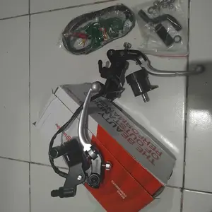 1SET KIRI KANAN MASTER REM ACCOSSATO S1 PUMP 14 PLUS SELANG REM 95CM UNIVERSAL Motorcycle