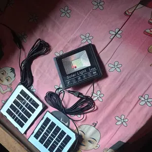 【Beli 1 gratis 1】 Lampu Tenaga Surya LED 1500W Solar Light IP67 lampu sorot emergency Waterproof Lampu Sorot Solar Outdoor