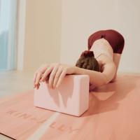 Gambar Kin + Ally ReForm Recycled Foam Yoga Block - Black, 4” x 6” x 9” dari Kin and Ally Kota Bekasi 3 Tokopedia