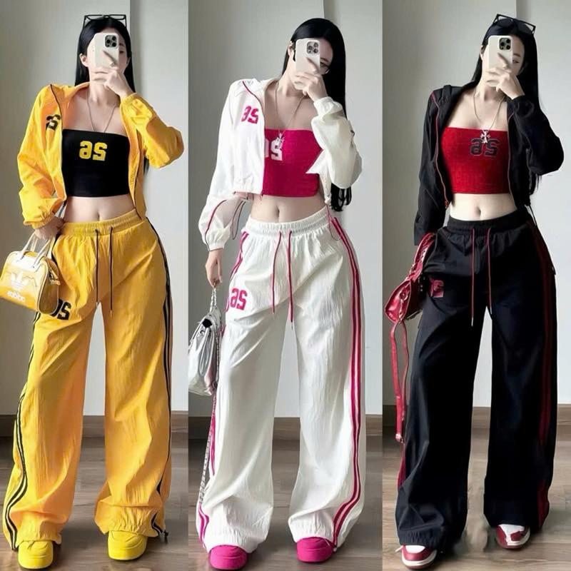 Set bộ 3 món áo trong bara kèm khoác ngoài dài tay kèm quần dài ống rộng chạy đường viền xinh xắn dành cho các nàng diện đi chơi.women top