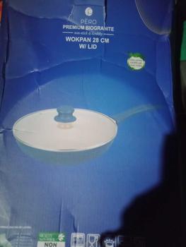 Product Review of [Exclusive Koko Panci PO 14 Juni] Pero Granite Wokpan 28cm with Glass Lid / Wajan Penggorengan Dengan Tutup Kaca Non Stick Anti Lengket from A**s K**y 0