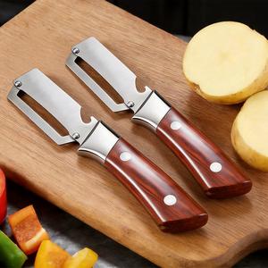 Juego de 2 piezas de acero inoxidable: pelador de verduras multifuncional y abridor de botellas, herramienta de cocina fácil de usar para usuarios diestros, apto para diversas verduras y frutas