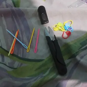 MADEBYBULAT - PAKET 2IN1 5PCS JARUM TAPESTRY + 10PCS LOCKING STITCH RAJUT