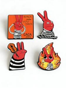 Juego de pines de esmalte “Rabbit Prison”, accesorios para el juego “Cartoon Escape Bunny”, decoraciones con temática animal para bolsas y accesorios