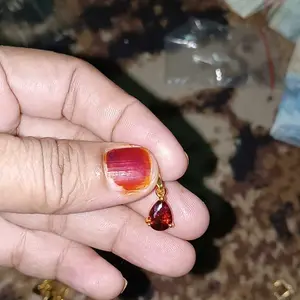 LIONTIN TITANIUM TETES MODEL TERBARU DAN KEKINIAN Dengan Pilihan Warna Hitam Putih dan Coklat untuk Tampilan Mewah