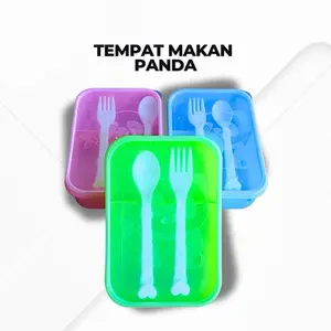 (3PCS) TEMPAT MAKAN / LUNCH BOX / KOTAK BEKAL PANDA SET GREENLINE SENDOK GARPU DOORPRIZE AGUSTUSAN 17AN HADIAH LOMBA Kitchenware (3PCS) TEMPAT MAKAN / LUNCH BOX / KOTAK BEKAL PANDA SET GREENLINE SENDOK GARPU DOORPRIZE AGUSTUSAN 17AN HADIAH LOMBA Kitchenware