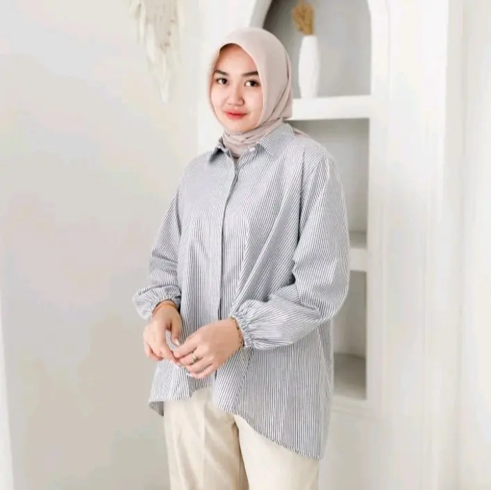KARRA Kameja Salur Oversize Bestseller Atasan Wanita Casual 0