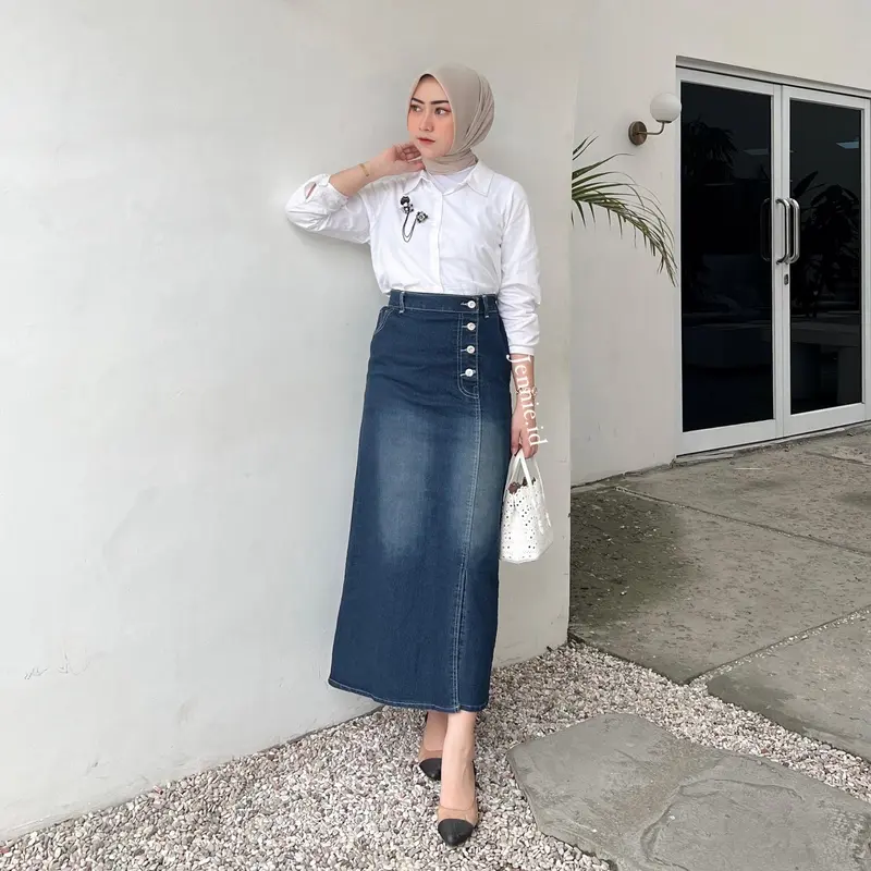 Kamila Rok Jeans kancing Belah Samping Style Denim Casual premium Panjang 4