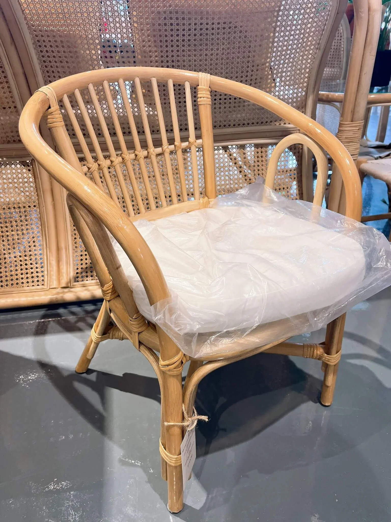 Zachary Chair Fixed Arms Assembled