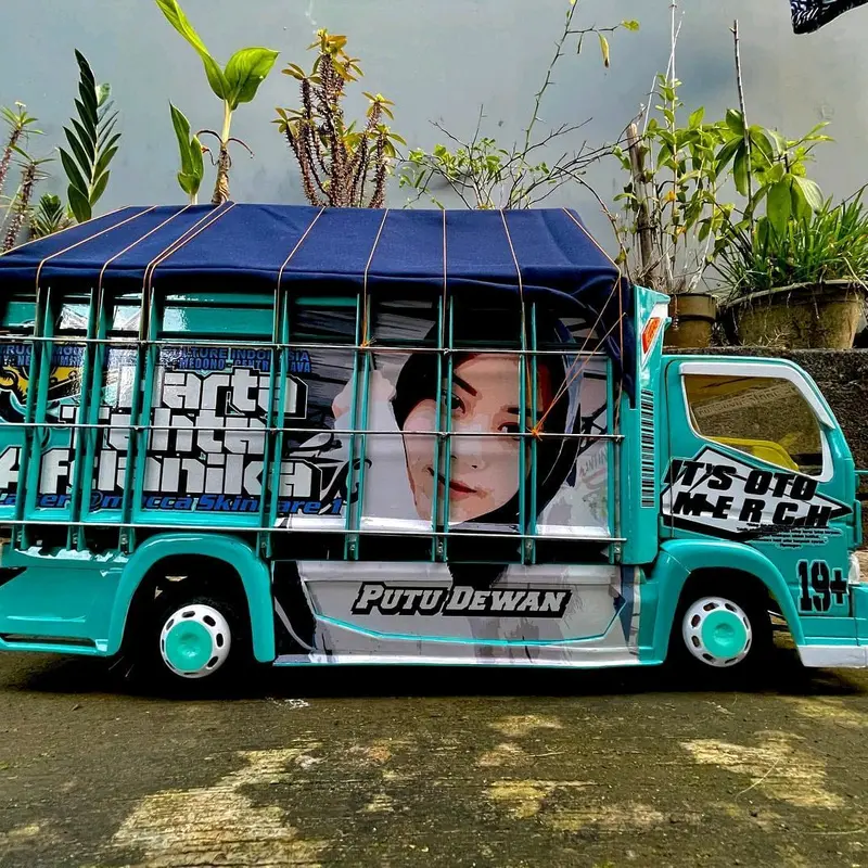 Miniatur truk truck trek kayu oleng parah Mainan kekinian edukasi anak variasi lampu Set Hadiah Toy 1