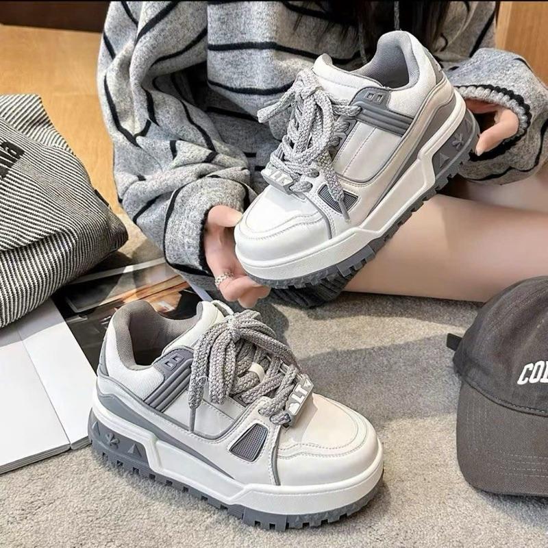 PHOM NHỎ Giày thể thao sneaker nữ đế bằng cao 5cm kiểu dáng trẻ trung năng động tôn dáng