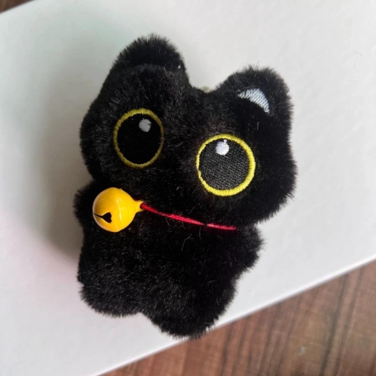 Gantungan Kunci Kucing Hitam Bunyi Jay Enhypen 1Buah Bahan Mewah dengan Lonceng Syal, Warna Asli/Bel Kuning/Syal Merah/Syal Hitam, Boneka Lembut Aksesoris Tas Ransel Hadiah Anak Perempuan Remaja