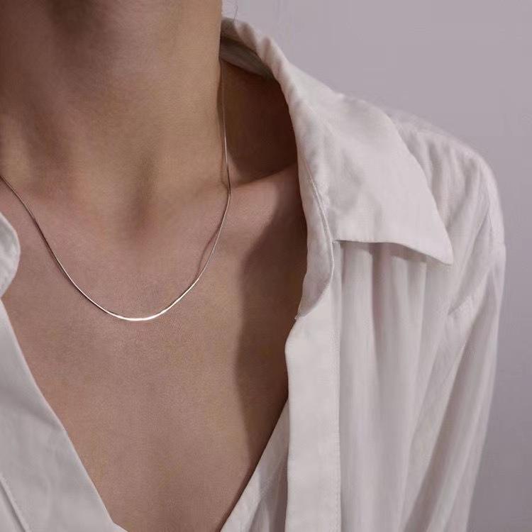 Kalung Titanium Polosan Pipih Dan Bulat Wanita Laki Laki 0
