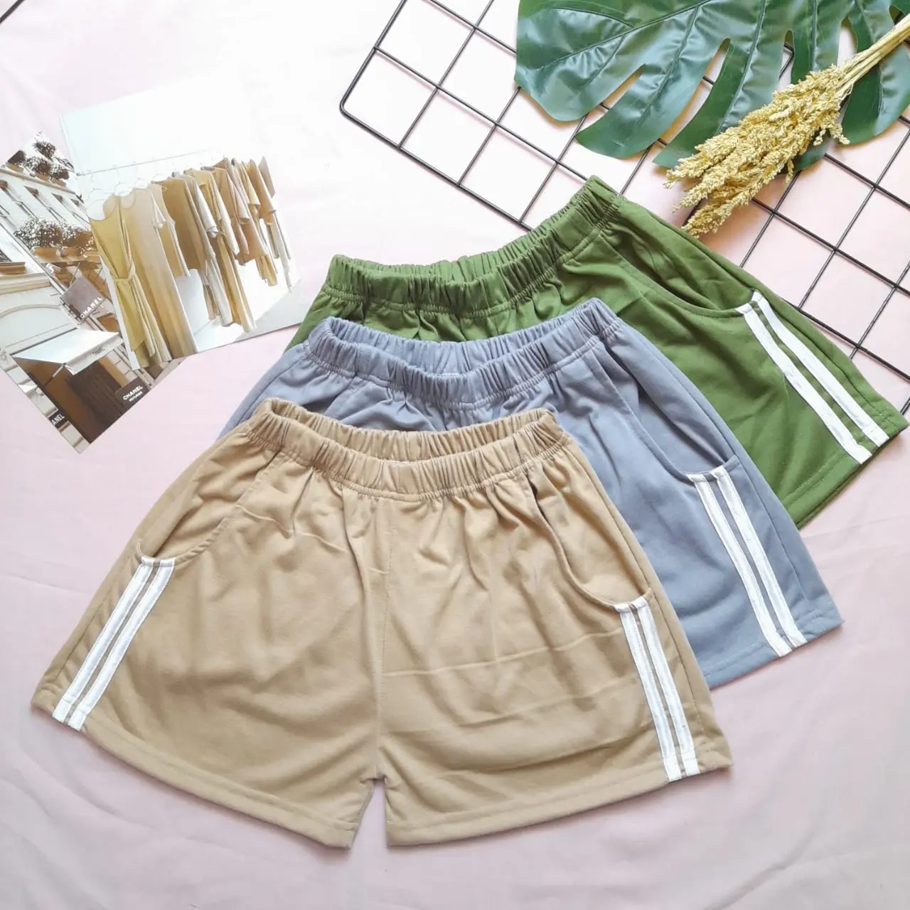 CELANA HOTPANT WANITA KOREA CELANA WANITA KEKINIAN CELANA KOLOR WANITA CELANA PENDEK SANTAI HOT PANTS HIGHWAIST KOREAN STYLE