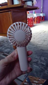 Product Review of NATA Kipas Angin Kecil Mini Fan Genggam Tangan Portable USB Rechargeable Fun 3 Kecepatan Kipas Angin Genggam Aksesoris from e**a 0