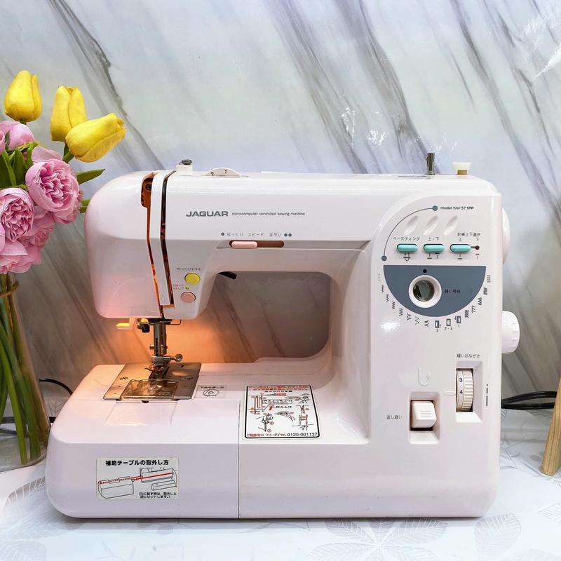 Jaguar Máy May Gia Đình Jaguar Đời Cao - May Đường Zic Zac, Thêu Khuy & Giả Vắt Sổ - Hỗ Trợ Xỏ Chỉ Dễ Dàng - Hệ Thống Đánh Swot Chỉ Tự Động