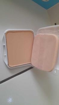 Product Review of Pixy Perfect Fit Liquid Foundation SPF35 PA++ Gratis Pixy UV Whitening Two Way Cake Refill Wajah from D**h 1