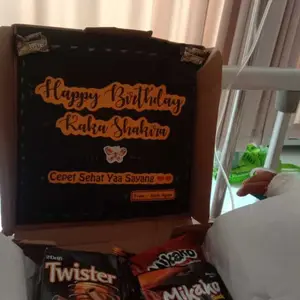 Hampers Snackbox Coklat / kado ulang tahun, kado wisuda, kado anniversary