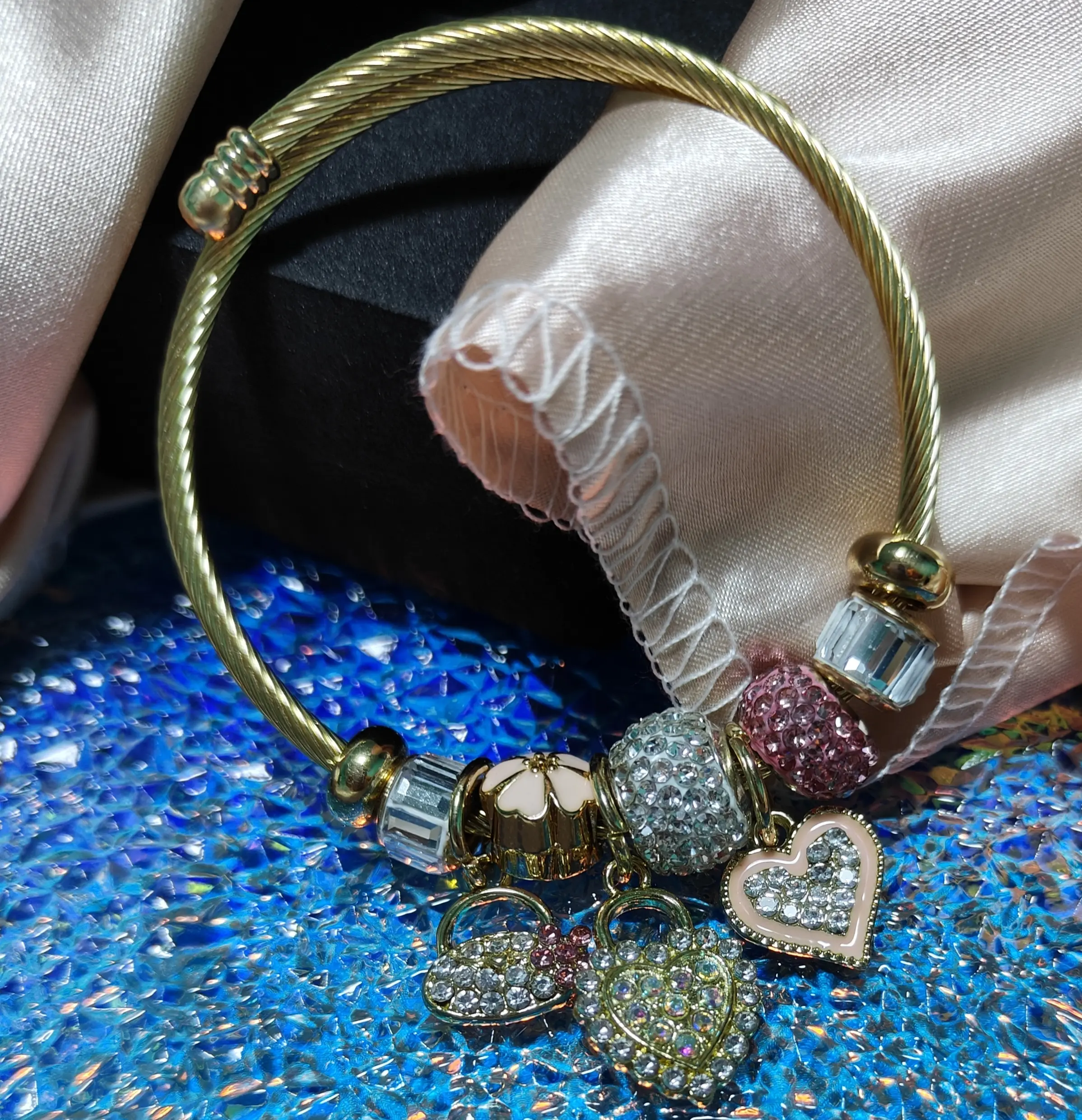 Adjustable Gold/Silver Titanium Steel Bangle Heart Handbag Flower