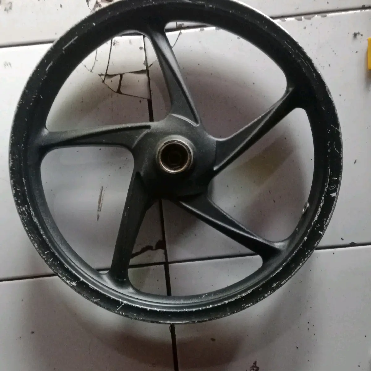 Velg Pelek Depan Honda Beat Karbu FI Vario Scoopy Spacy Cabutan Motorcycle - Original Mulus Siap Pakai - Bearing, Accessories