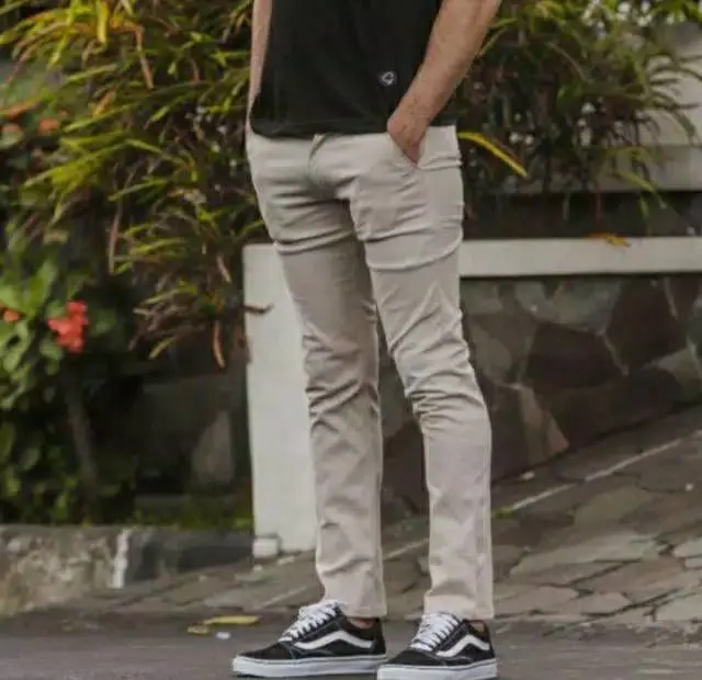 CELANA CHINOS PANJANG SLIMFIT BAHAN TWILL COMBET STRETCH MELAR Nyaman Skinny Pria Hitam Distro Dewasa Cowok Kantor Kerja Formal 3