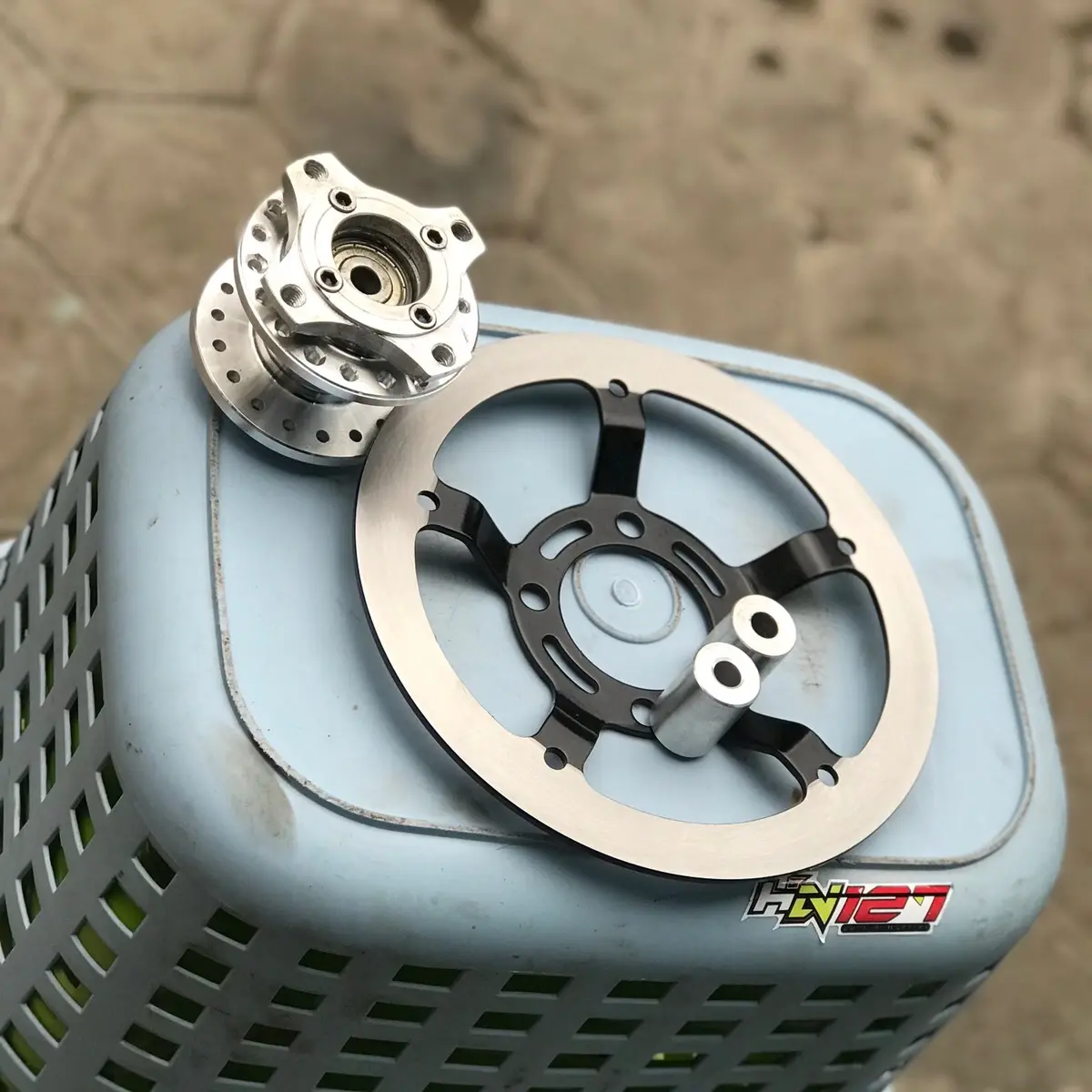 TROMOL DEPAN DRAG  DISK CEKUNG