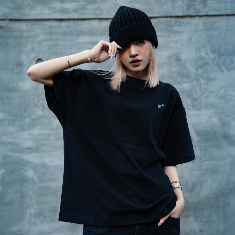 ROSS STUDIO - Áo Thun Basic Đen Cotton 280gsm Logo Kim Loại - R IC BLACK 9