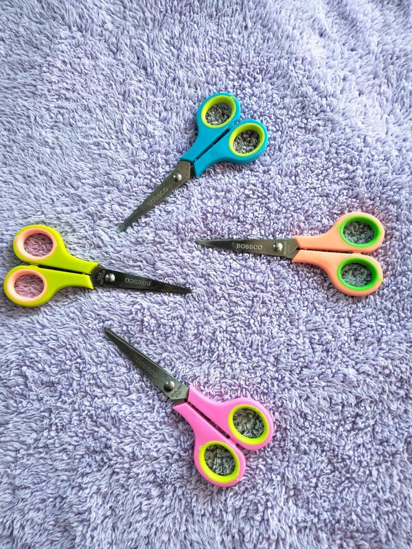 Gunting Besar Renteng Warna Isi 12 Uk 6 Inch Random Merk 0