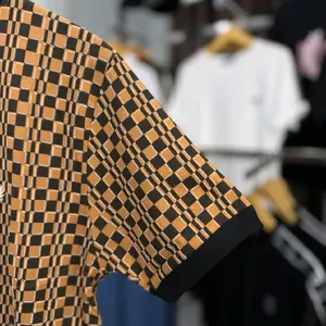 PEDRI FULLPRINT LENGAN PENDEK OBLONG PRIA dengan Desain Kotak-Kotak Klasik dan Nyaman untuk Penggunaan Sehari-hari